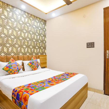 Fabhotel The Palacio Kanpur Exterior photo