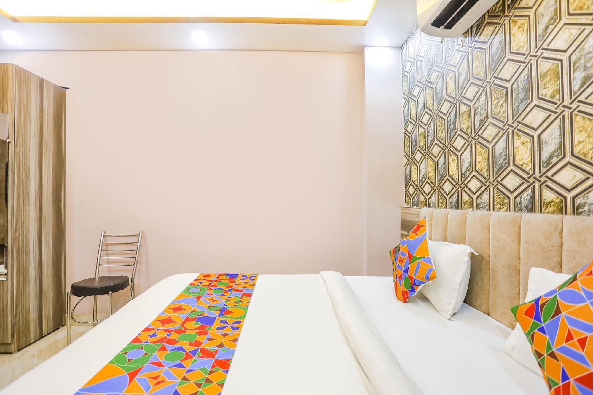 Fabhotel The Palacio Kanpur Exterior photo